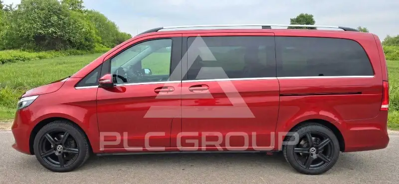2022 Mercedes Benz V 220