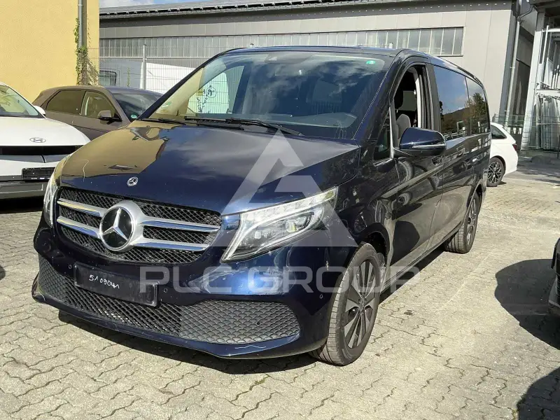 2022 Mercedes Benz V 220