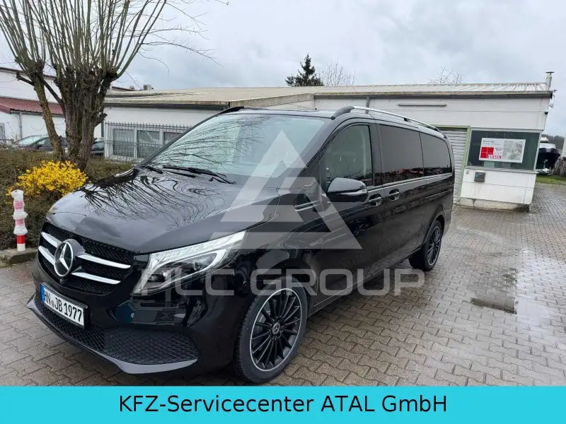 2022 Mercedes Benz V 220