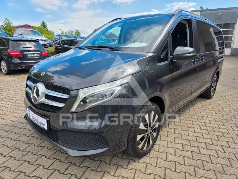 2022 Mercedes Benz V 220
