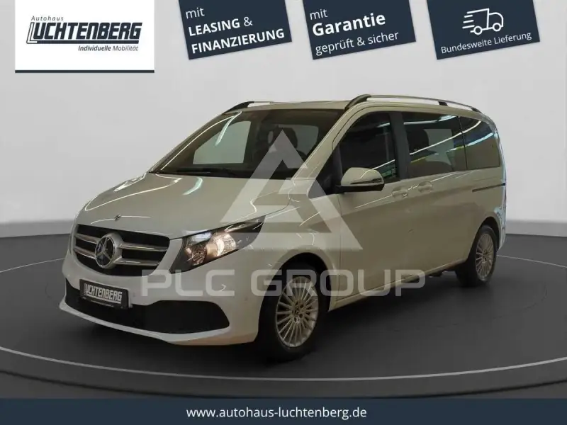 2022 Mercedes Benz V 220