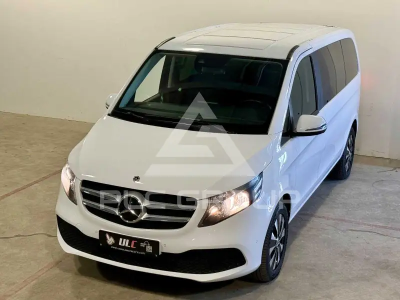 2022 Mercedes Benz V 220
