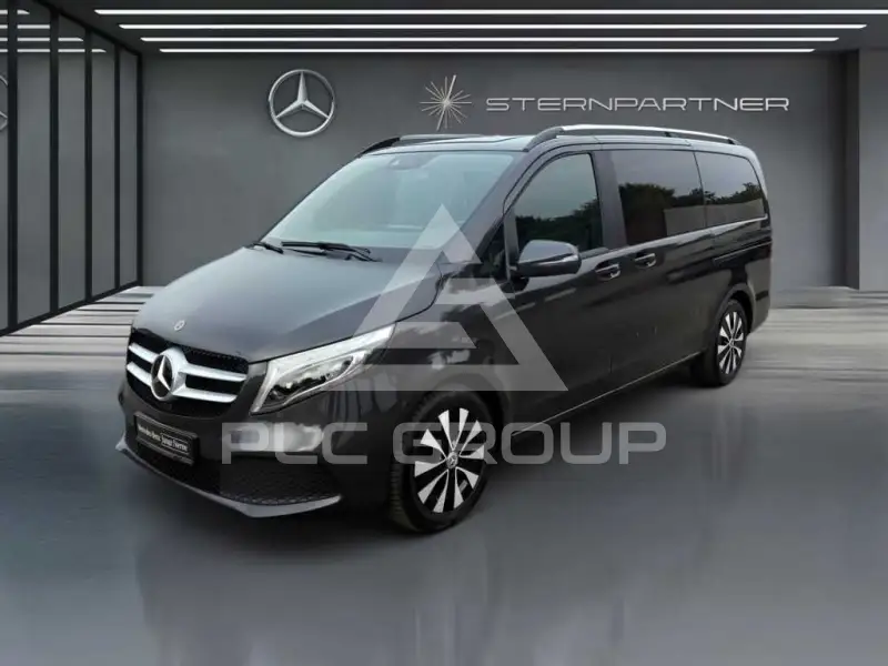 2022 Mercedes Benz V 220