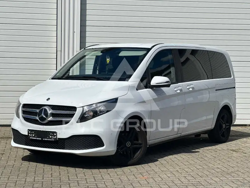 2022 Mercedes Benz V 220