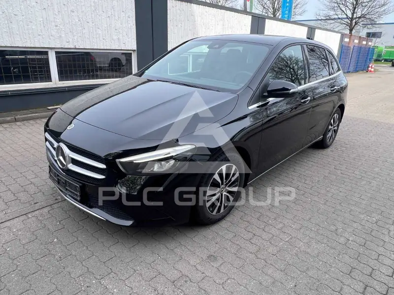 2022 Mercedes Benz B 180
