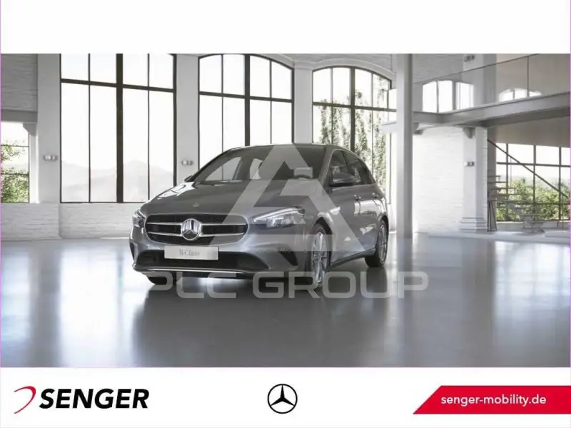 2022 Mercedes Benz B 180