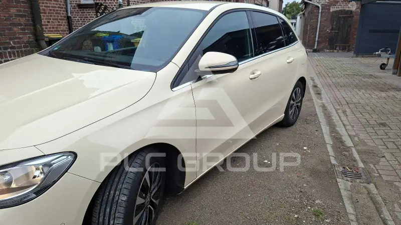 2022 Mercedes Benz B 180