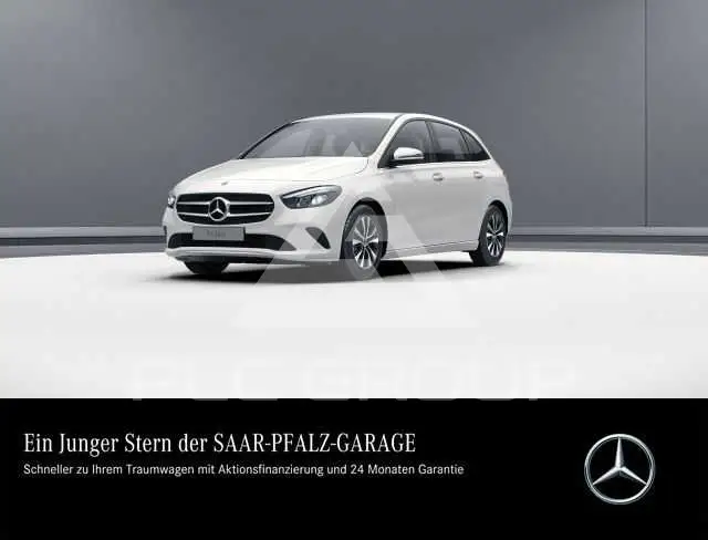 2022 Mercedes Benz B 180