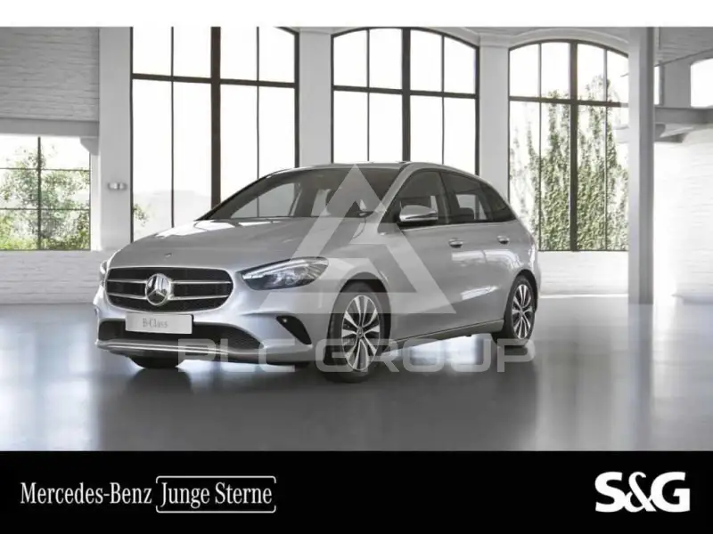 2022 Mercedes Benz B 250