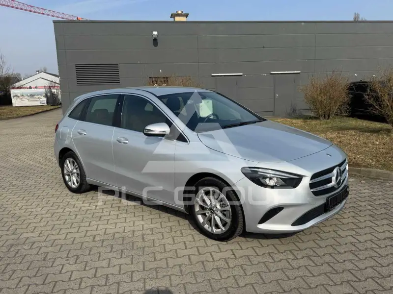 2022 Mercedes Benz B 250