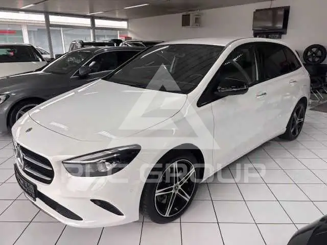 2022 Mercedes Benz B 250