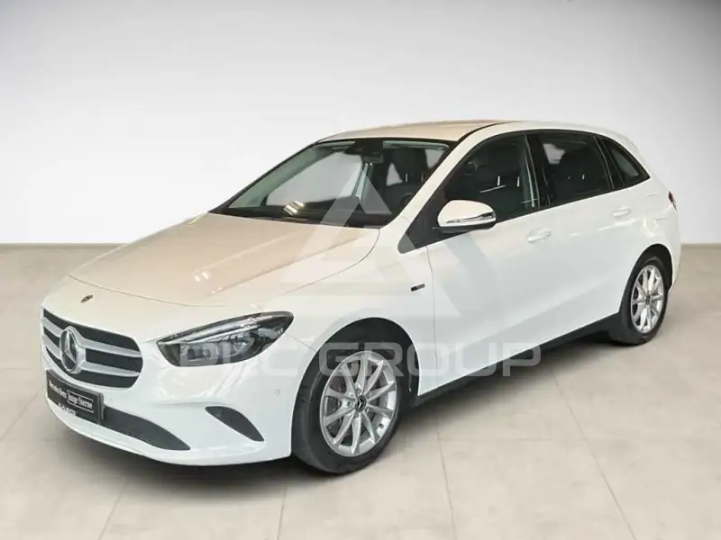 2022 Mercedes Benz B 250