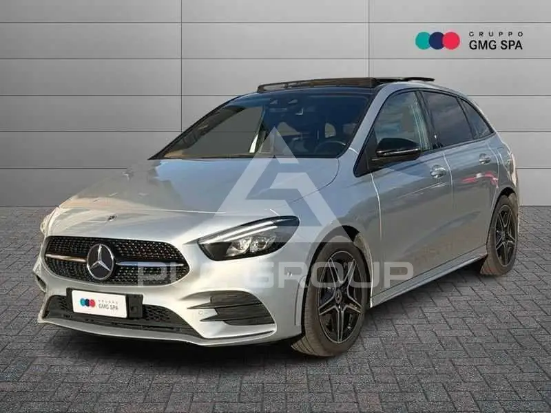 2022 Mercedes Benz B 250