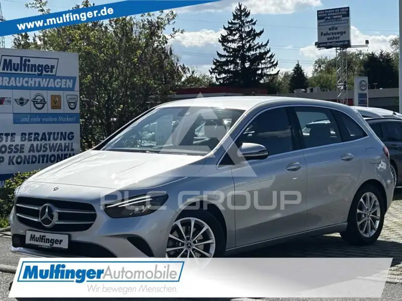 2022 Mercedes Benz B 220