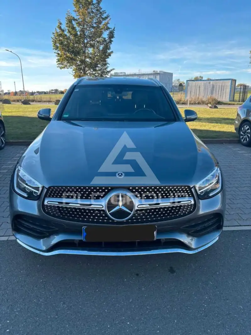 2022 Mercedes Benz GLC 220