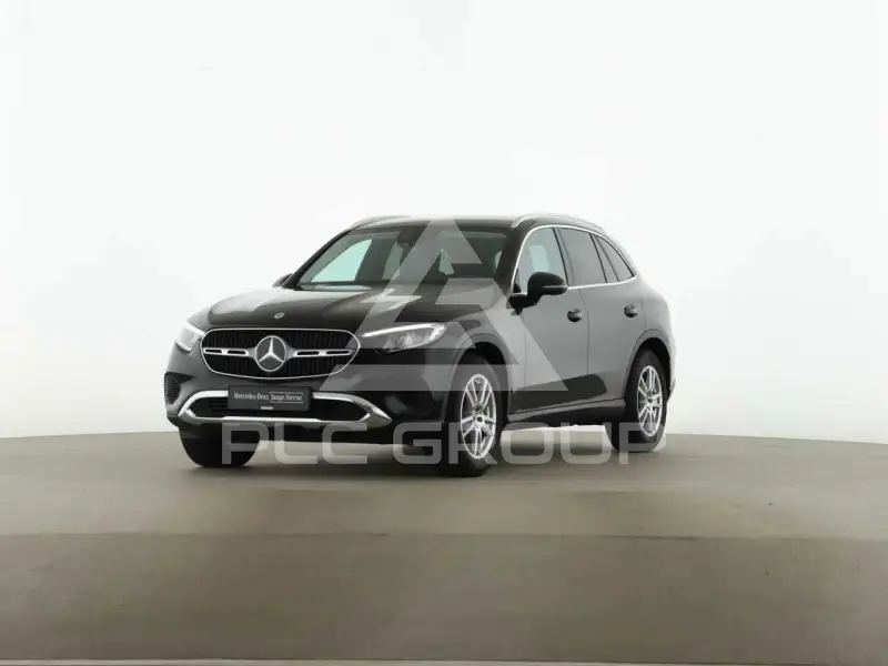 2022 Mercedes Benz GLC 220