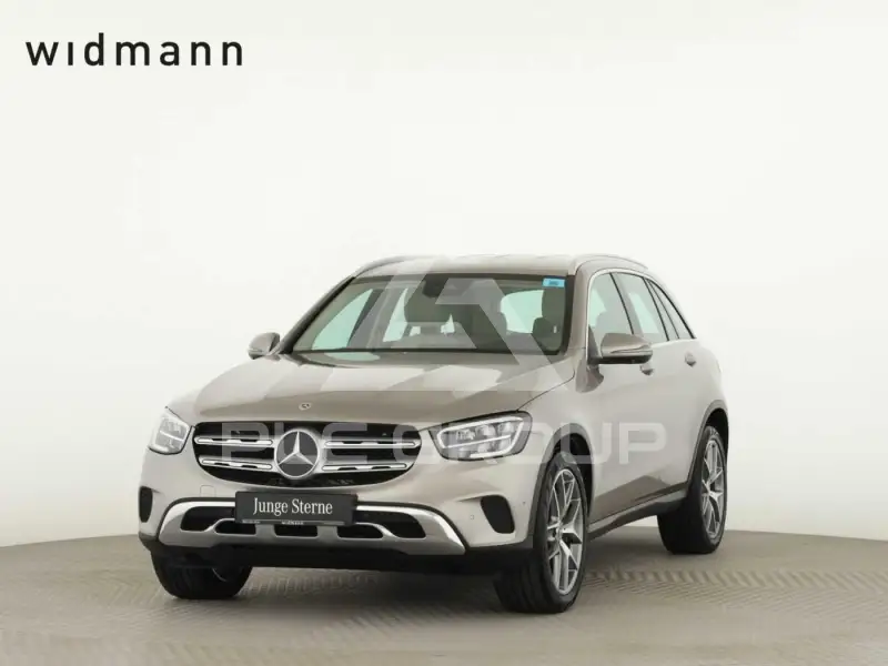 2022 Mercedes Benz GLC 220