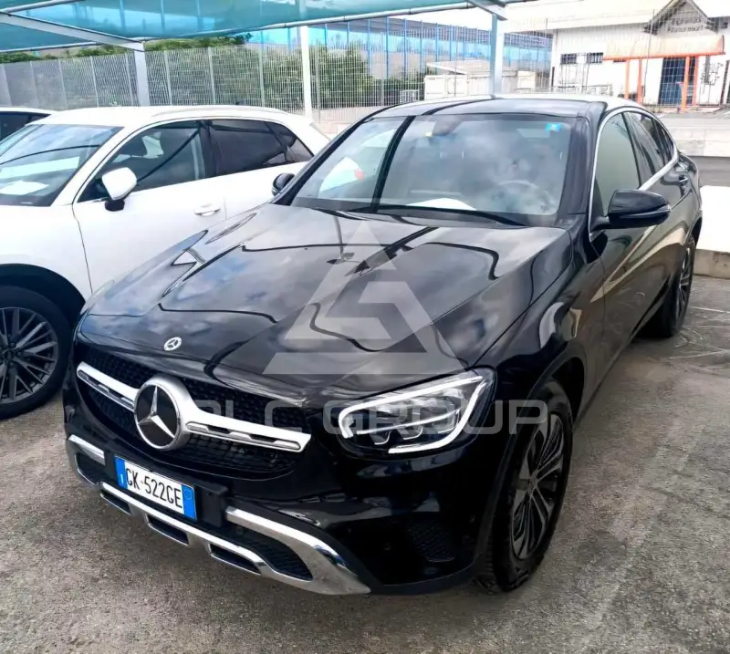 2022 Mercedes Benz GLC 220