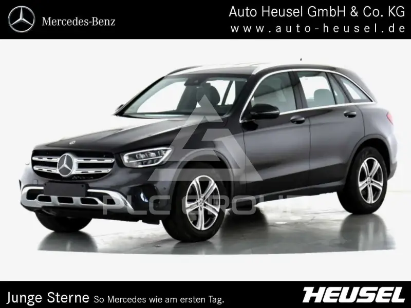 2022 Mercedes Benz GLC 220