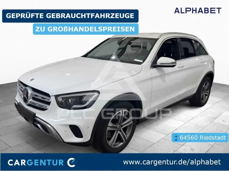 2022 Mercedes Benz GLC 220