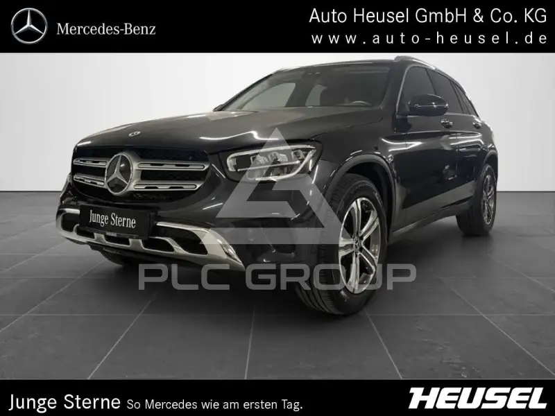 2022 Mercedes Benz GLC 220