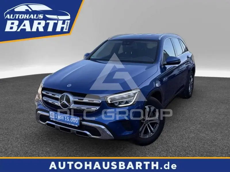 2022 Mercedes Benz GLC 220