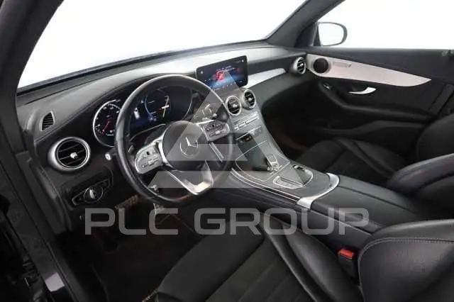2022 Mercedes Benz GLC 220