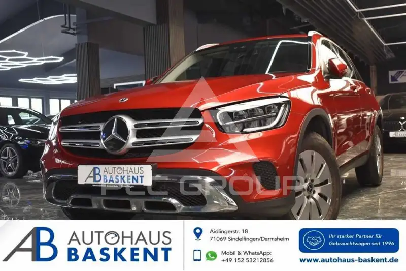 2022 Mercedes Benz GLC 220