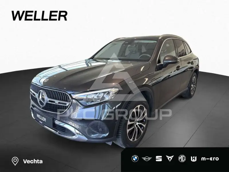 2022 Mercedes Benz GLC 220