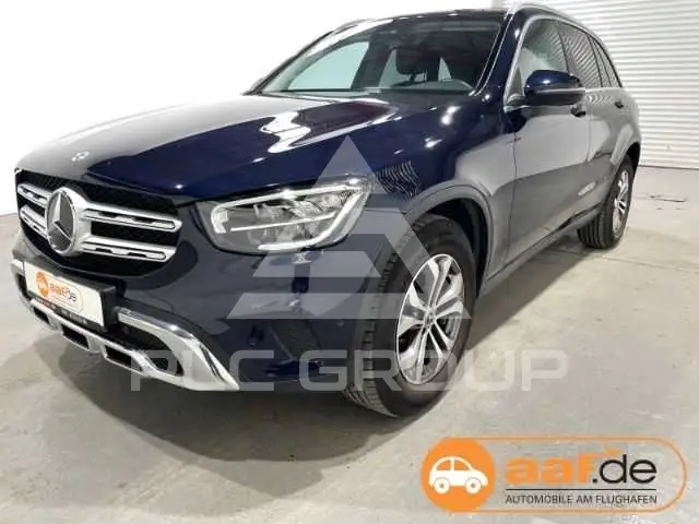 2022 Mercedes Benz GLC 220