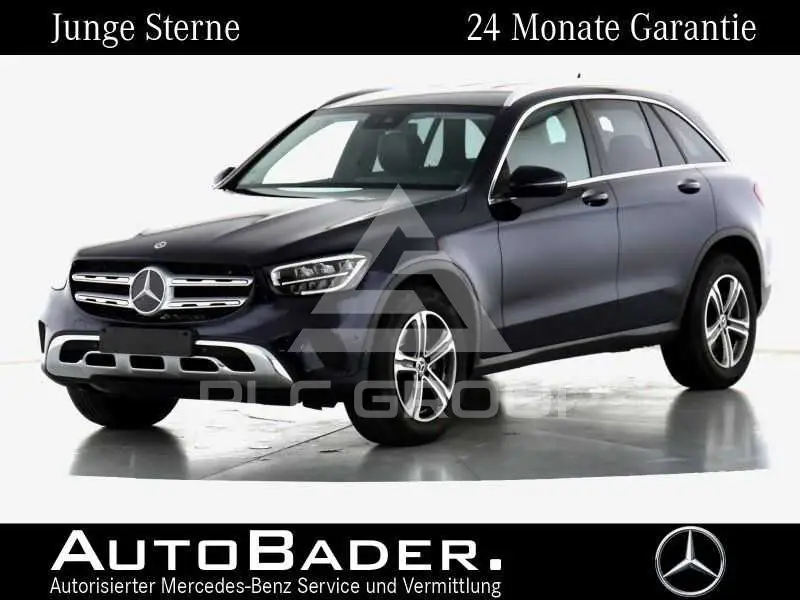 2022 Mercedes Benz GLC 220