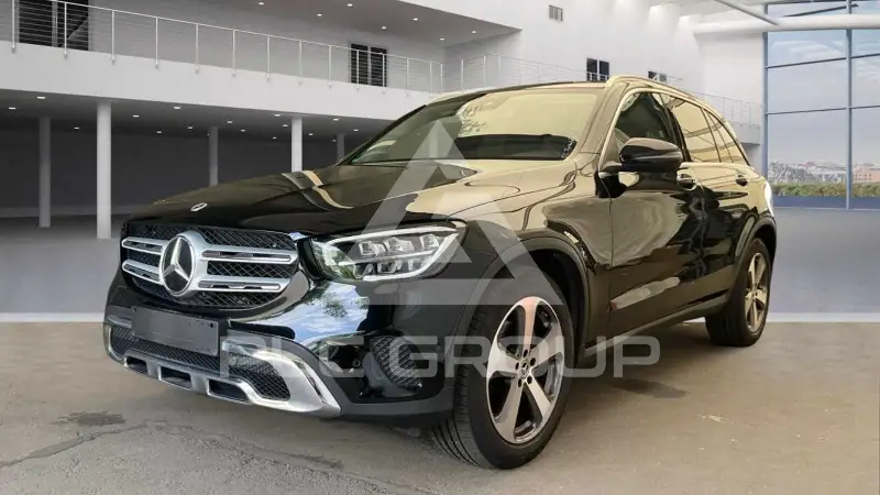 2022 Mercedes Benz GLC 220