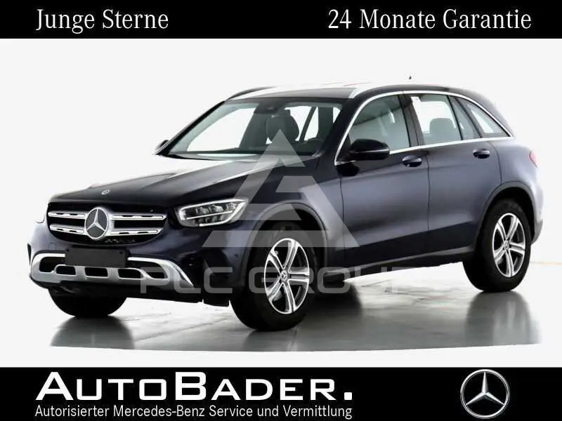 2022 Mercedes Benz GLC 220