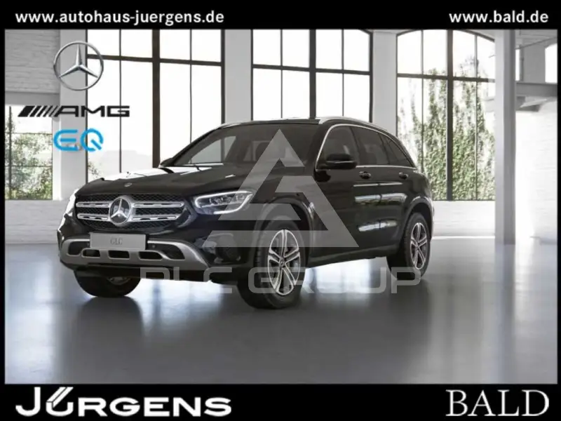 2022 Mercedes Benz GLC 220