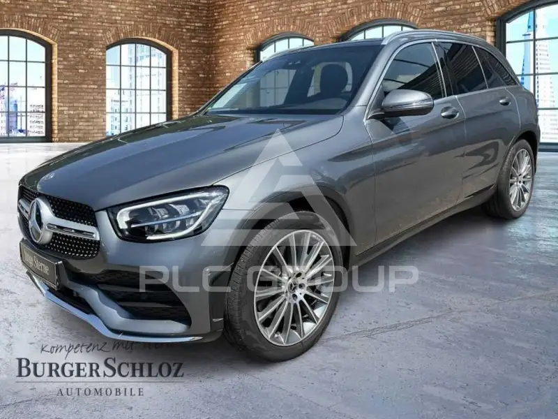 2022 Mercedes Benz GLC 220