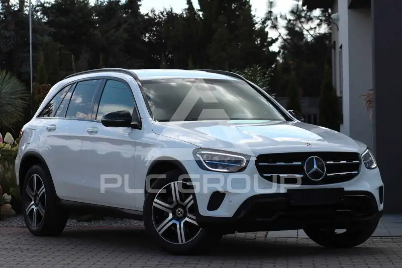 2022 Mercedes Benz GLC 220