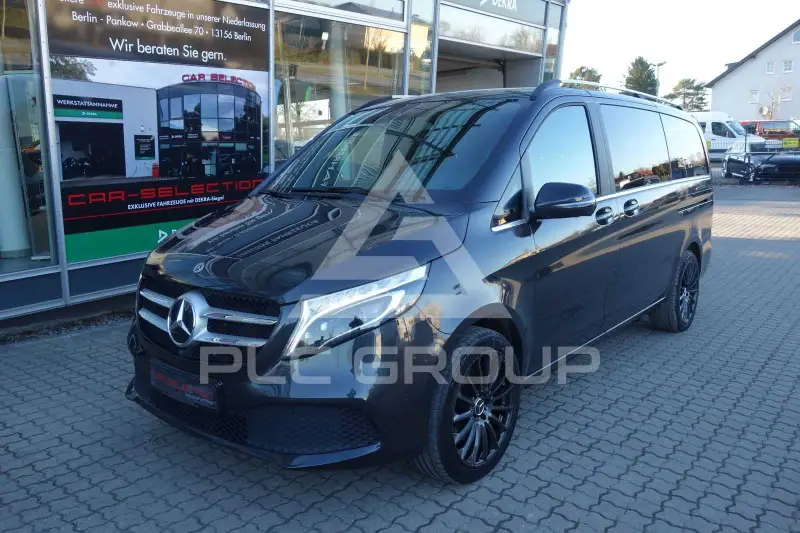 2022 Mercedes Benz V 300
