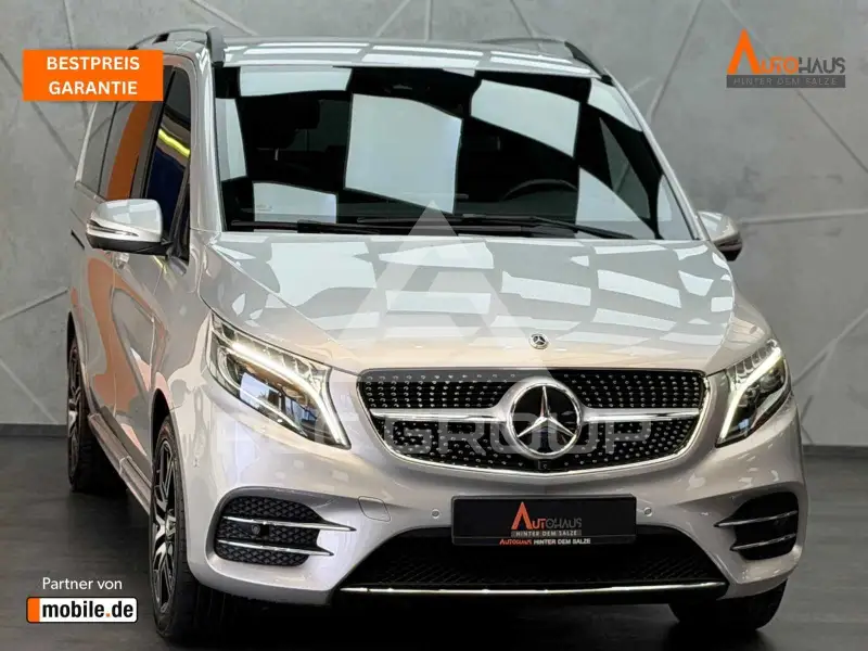 2022 Mercedes Benz V 300