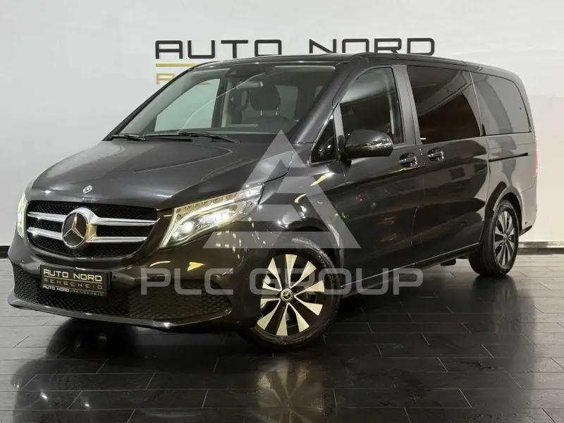 2022 Mercedes Benz V 300