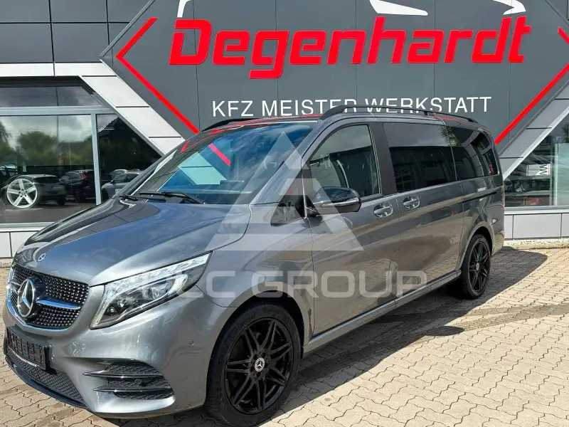 2022 Mercedes Benz V 300