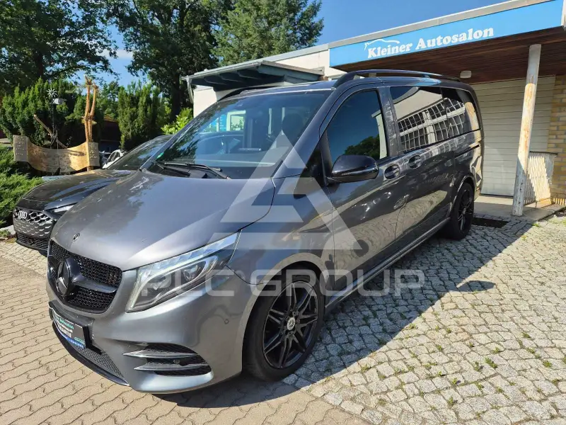 2022 Mercedes Benz V 300