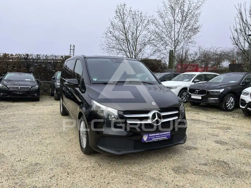 2022 Mercedes Benz V 300