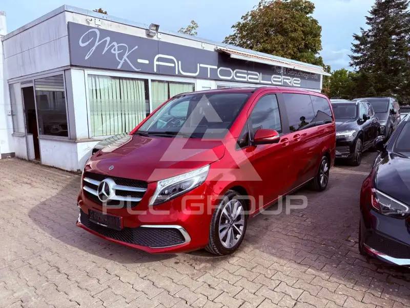2022 Mercedes Benz V 300