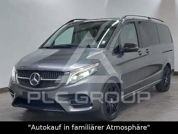 2022 Mercedes Benz V 300