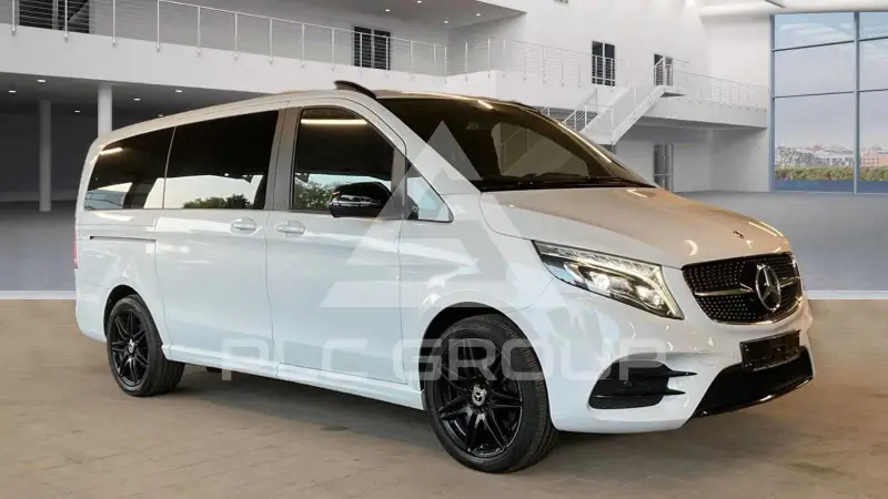 2022 Mercedes Benz V 300
