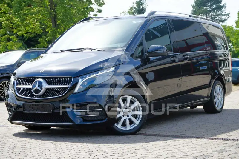 2022 Mercedes Benz V 300