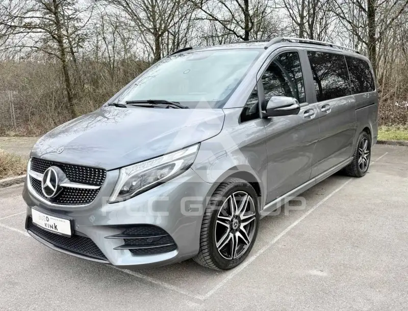 2022 Mercedes Benz V 300