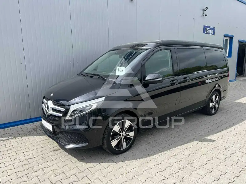 2022 Mercedes Benz V 300