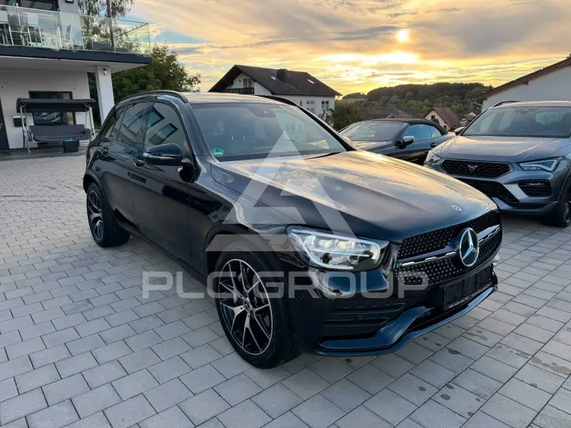 2022 Mercedes Benz GLC 400