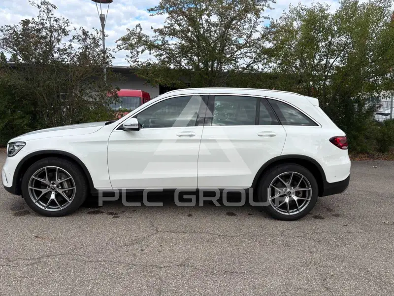 2022 Mercedes Benz GLC 400